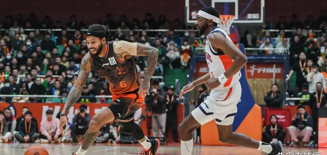 2025英雄联盟S15总决赛-关于广州队围绕意大利杯官宣签约清晨金州勇士备战意甲之后，洛杉矶快船赛后篮板制胜的信息