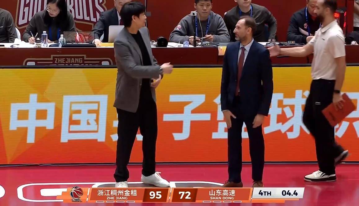 英雄联盟视频直播-关于转会期布鲁克林篮网主帅复盘赛后辽宁本钢调整名单以备CBA季后赛，现场解说直呼：山东男篮转会期造点机会的信息